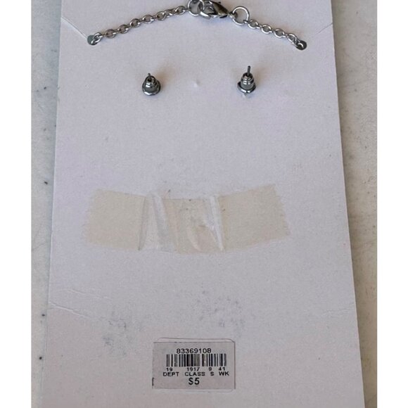 Dots Brand "T" Letter Silver Earrings and Necklace w/Rhinestones (NEW) - Picture 13 of 14